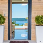 Michelle - Infinity Villa *