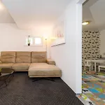 Michelle - Infinity Villa